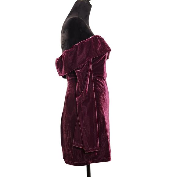 LULUS Glam Plum Velvet Off-the-Shoulder Mini Dress, Size Medium - Picture 2 of 14